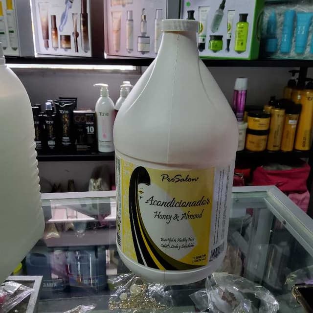 INSUMOS — Acondicionador uso salón