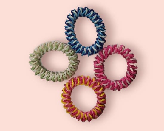 Colas agarra cabellos