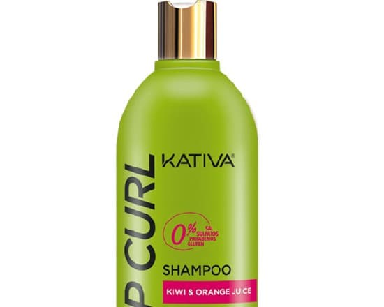 Shampoo cabellos con rizos.